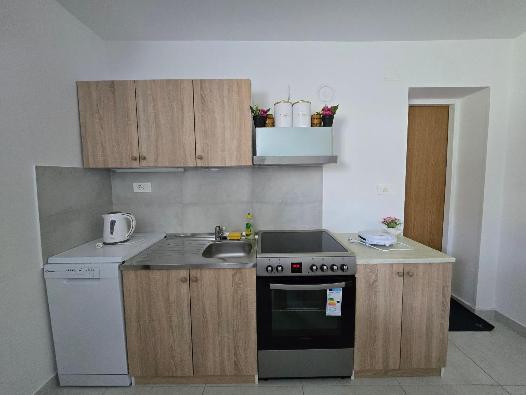 Apartment Nadalina Кралевица Екстериор снимка