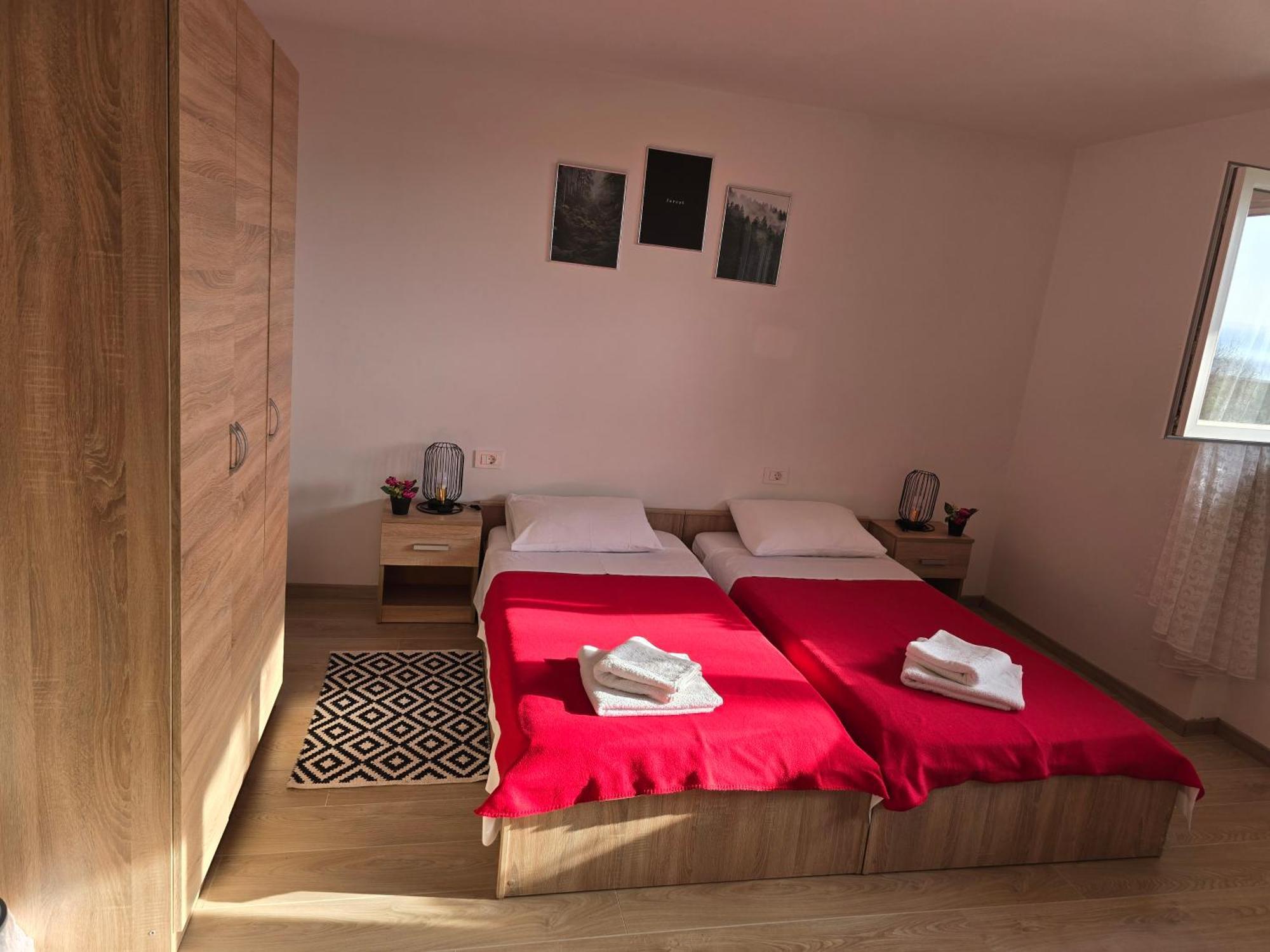 Apartment Nadalina Кралевица Екстериор снимка